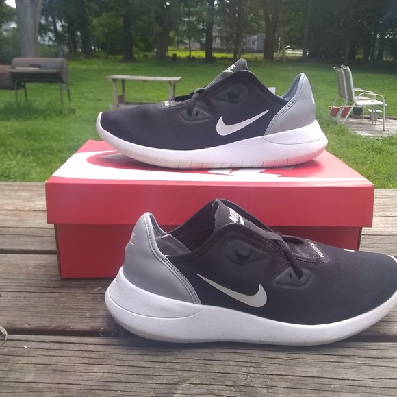 Running sneakers - Picture 3 of 6